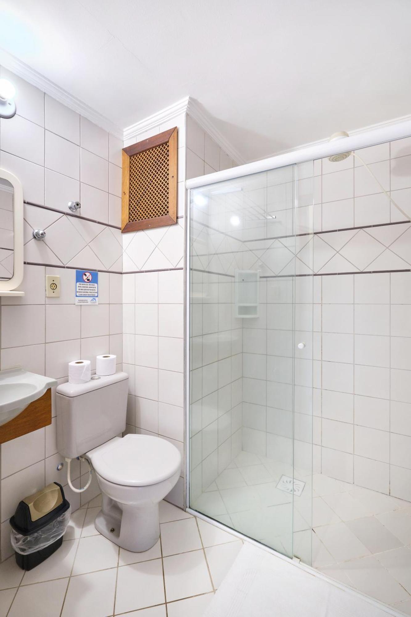 Hotel Ponta Das Toninhas Убатуба Экстерьер фото